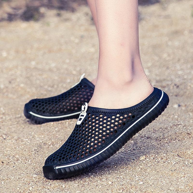 Unisex Hollow Out Breathable Slip On Beach Sandals For Men Women