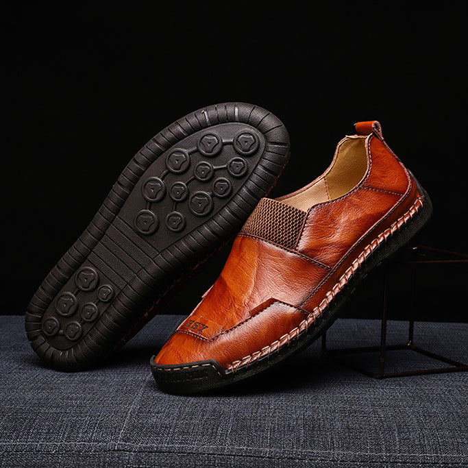Men Hand Stitching Leather Slip Resistant Soft Sole Casual Shoes