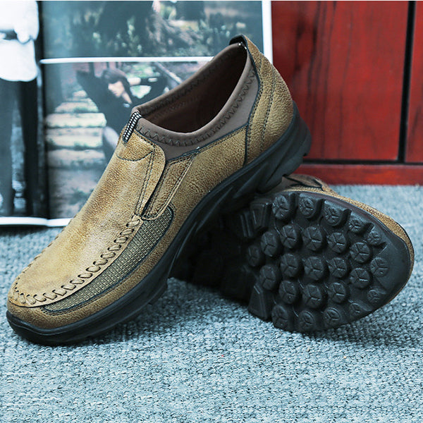 Men Large Size Hand Stitching Microfiber Leather Non-slip Casual Shoes
